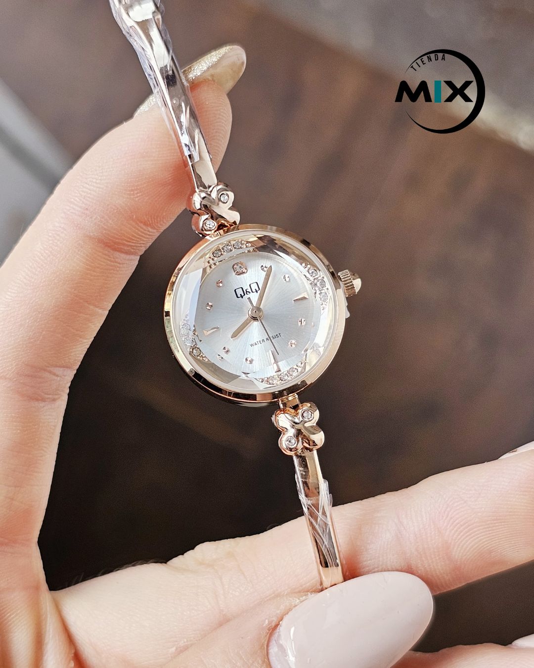 RELOJ Q&Q QUEEN
