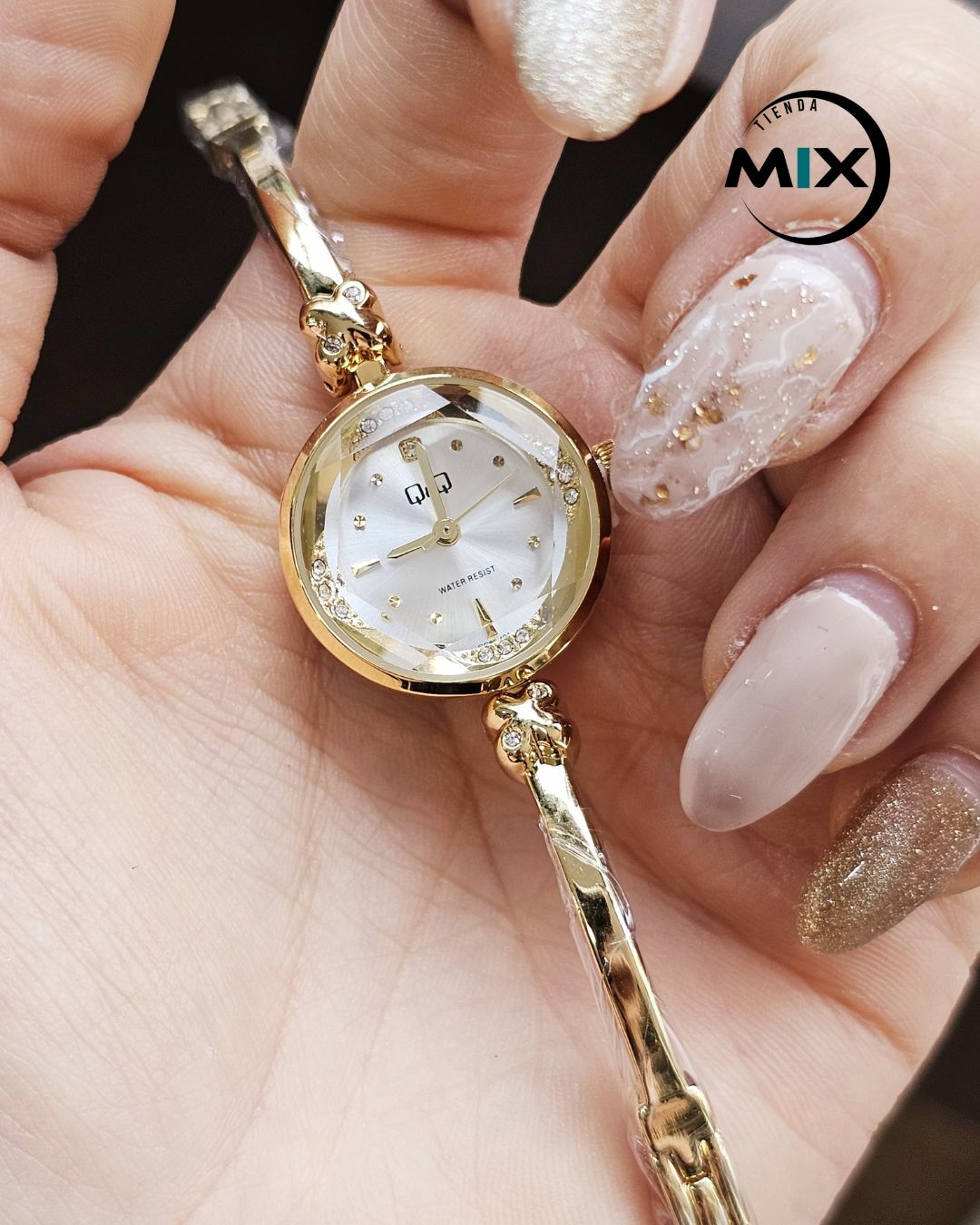 RELOJ Q&Q QUEEN